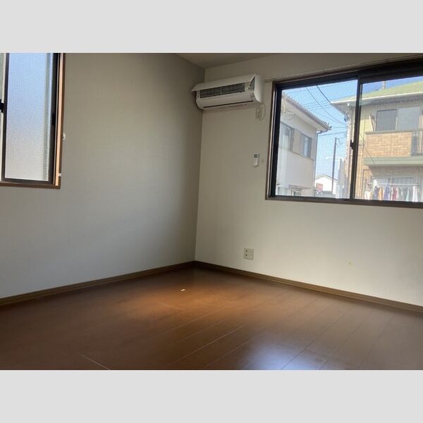 居室・リビング (洋室)