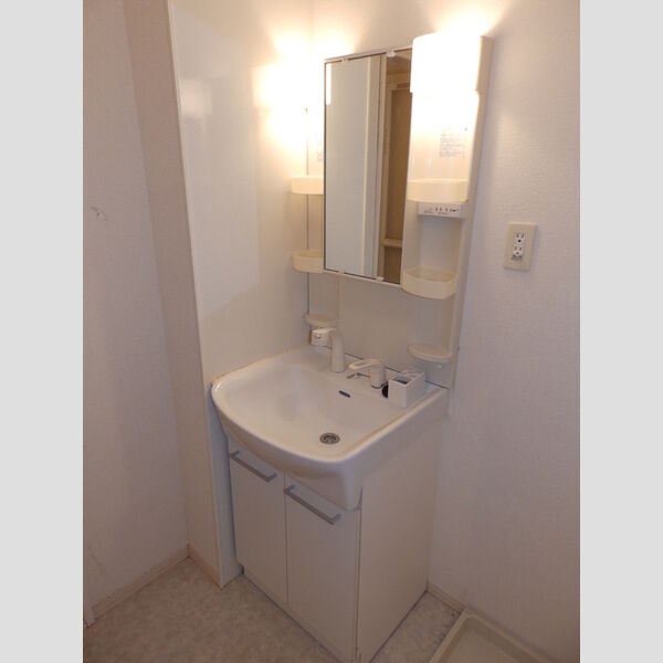 洗面所 (101:洗髪洗面化粧台)