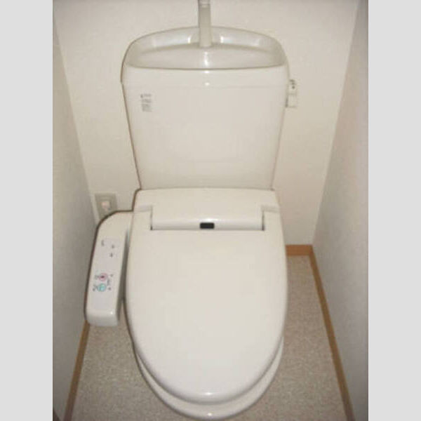 トイレ (B201:温水洗浄暖房便座)