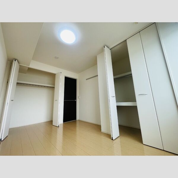 居室・リビング (洋室)