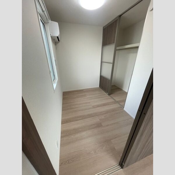 その他 (洋室(エアコン・照明))