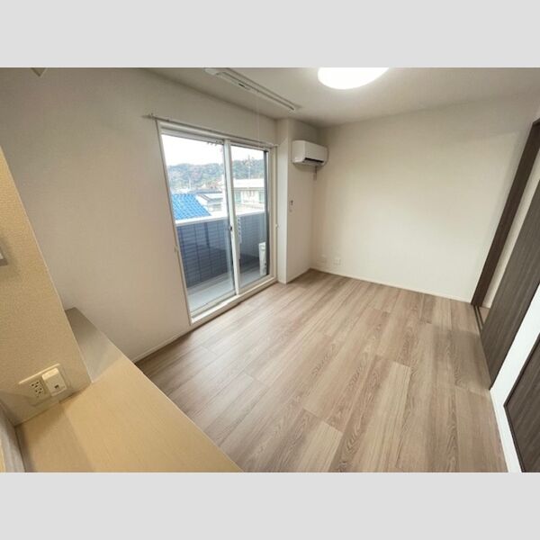 居室・リビング (LDK(エアコン・照明・室内物干))