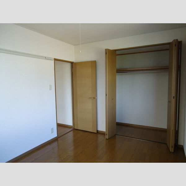 その他 (洋室6帖)