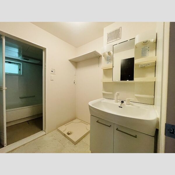 洗面所 (洗面所)