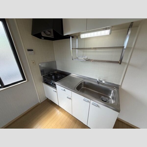 キッチン (コンロ)