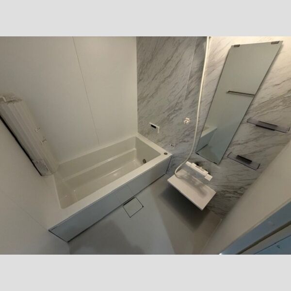 バス (浴室(換気乾燥暖房機))