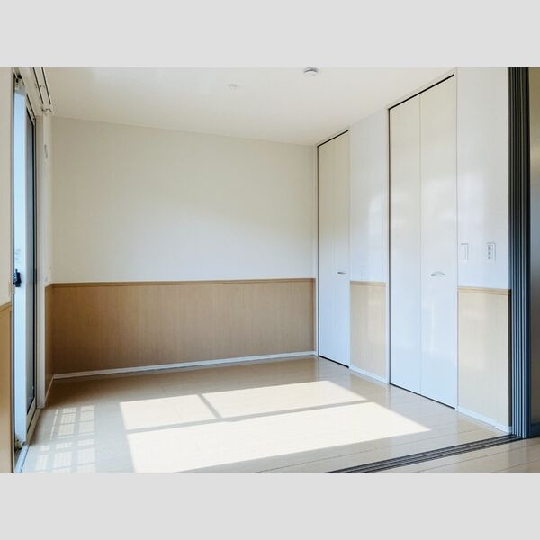 その他 (南洋室)