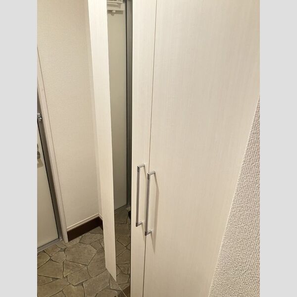 玄関 (シューズBOX)