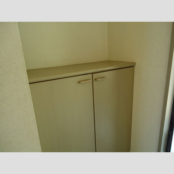 玄関 (102:シューズBOX)