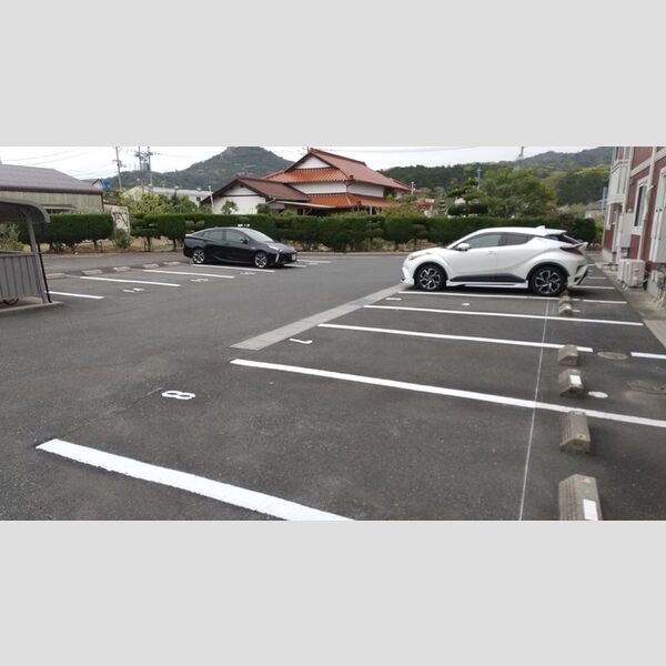 駐車場 (駐車場)