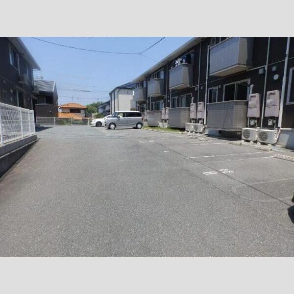 駐車場 (駐車場)