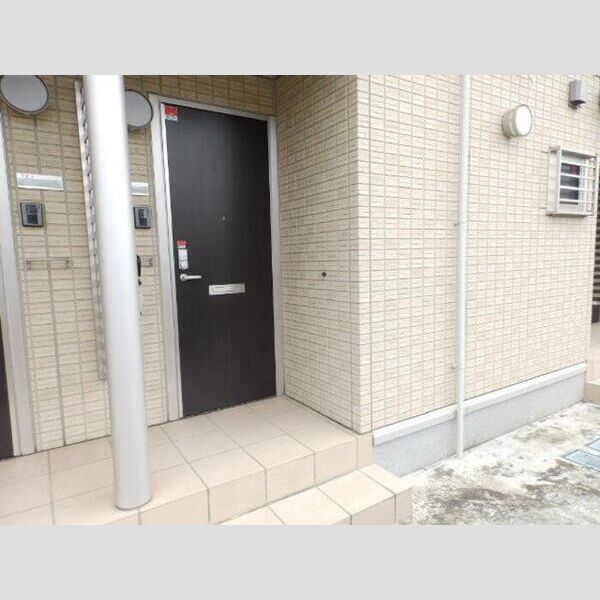 エントランス (エントランス)