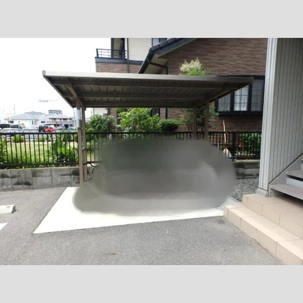 現地周辺 (駐輪場)