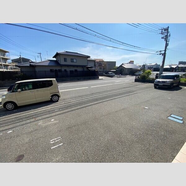 駐車場 (駐車場)