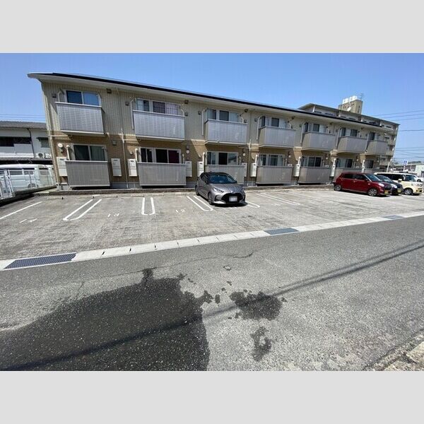 駐車場 (駐車場)