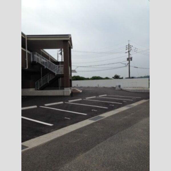 駐車場 (駐車場)