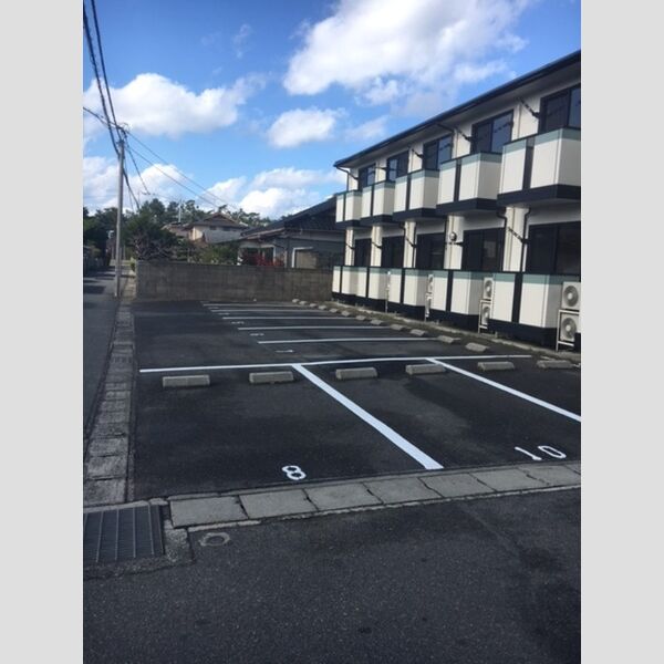 駐車場 (駐車場)