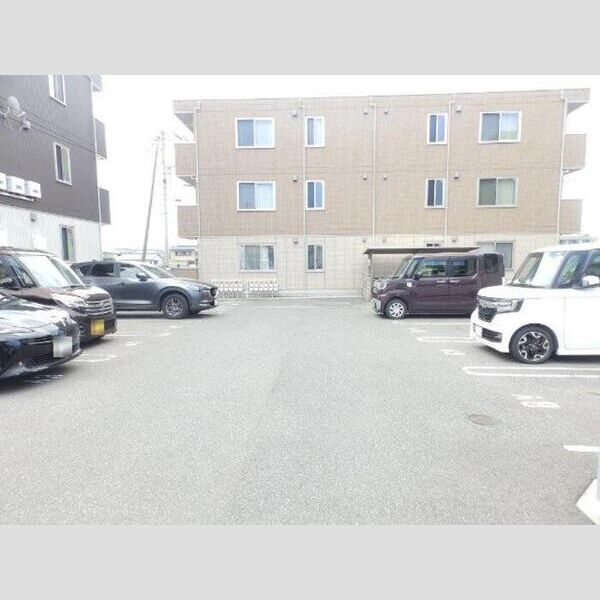 駐車場 (駐車場)