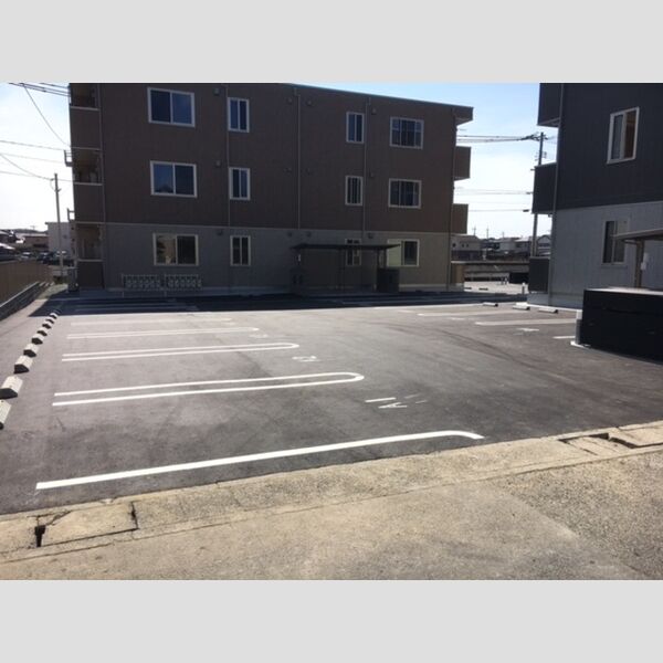 駐車場 (駐車場)