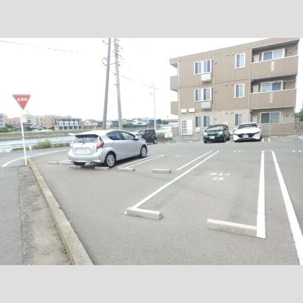 駐車場 (駐車場)