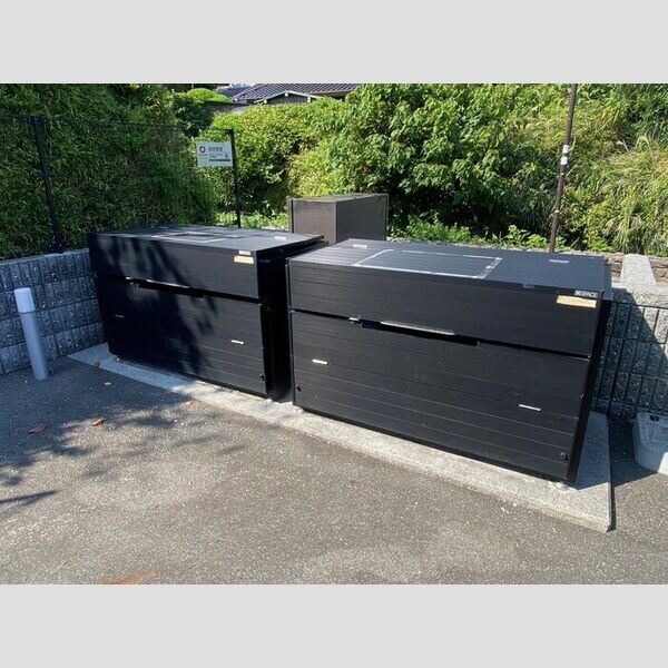 現地周辺 (専用ゴミ庫)