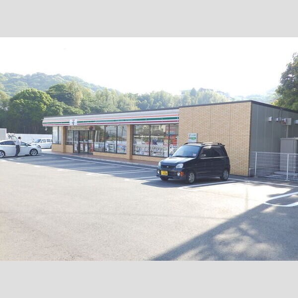 現地周辺 (セブンイレブン長府侍町店)