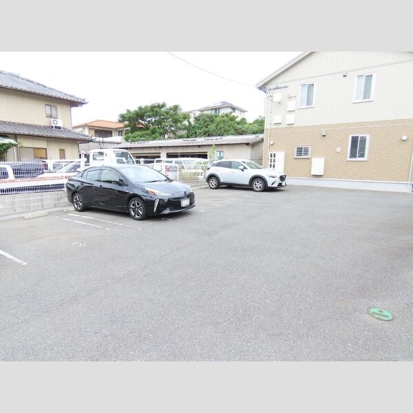 駐車場 (駐車場)