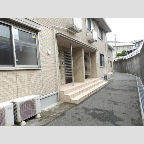エントランス (エントランス)
