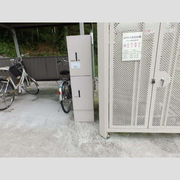 現地周辺 (宅配BOX)