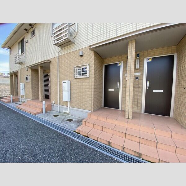 エントランス (エントランス)