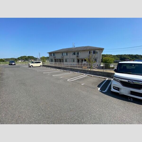 駐車場 (駐車場)
