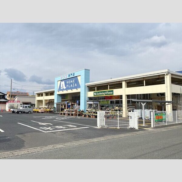 現地周辺 (ナフコ長門店(136m))