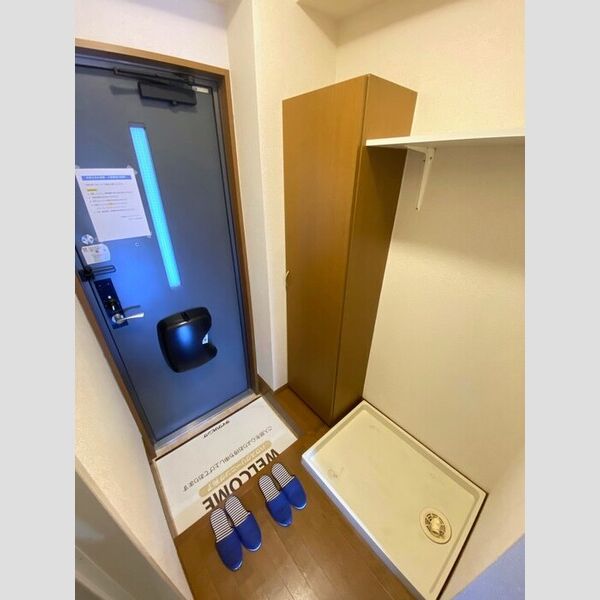 洗面所 (洗濯機置き場)