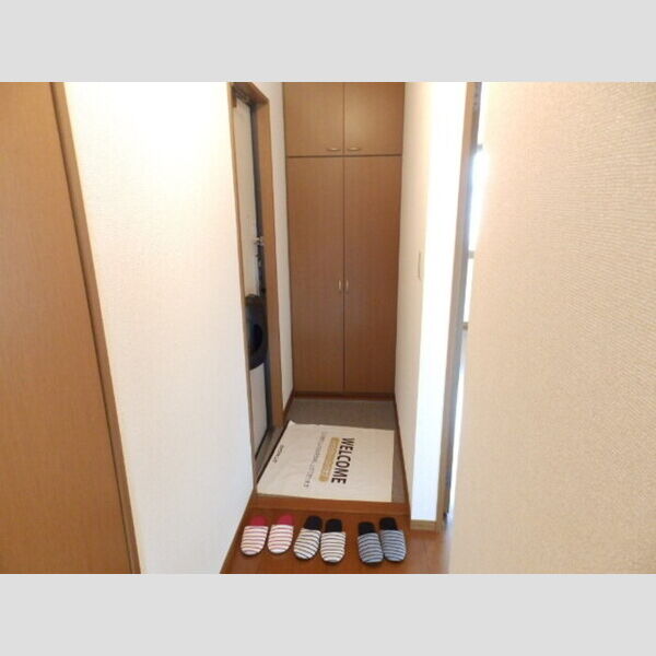玄関 (玄関)