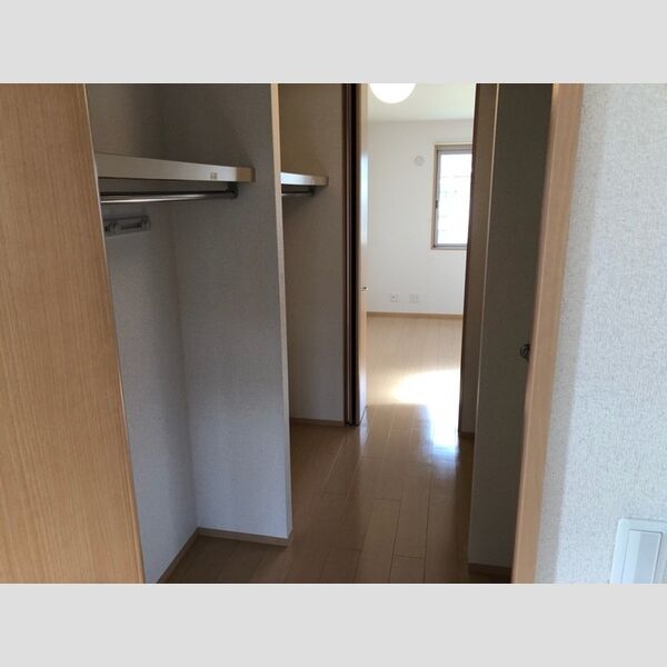 収納 (ウォークインクローゼット)