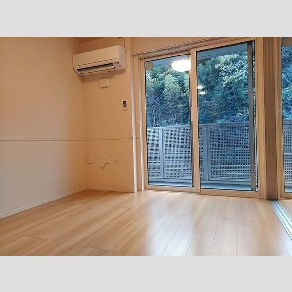 居室・リビング (リビング)