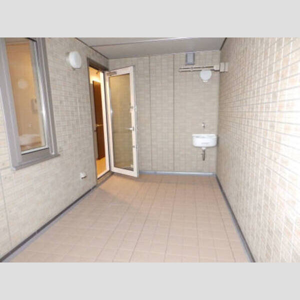 バルコニー・ベランダ (バルコニー)