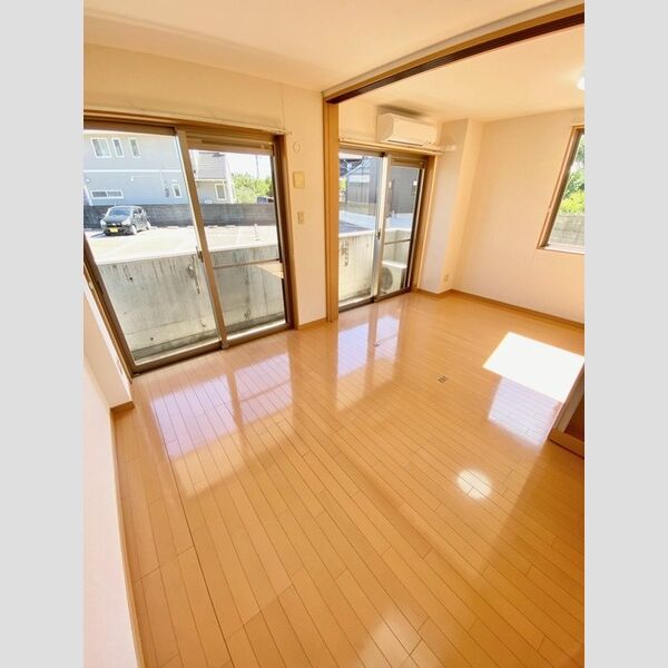 その他 (洋室4.9帖⇔洋室6.2帖)