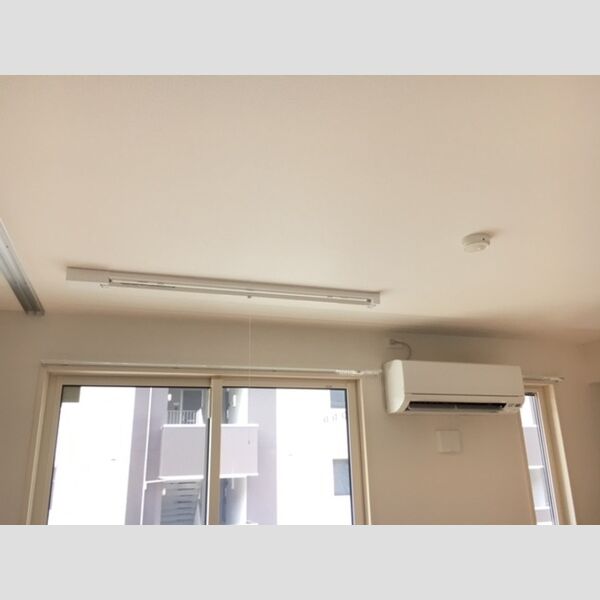 その他設備 (室内物干)