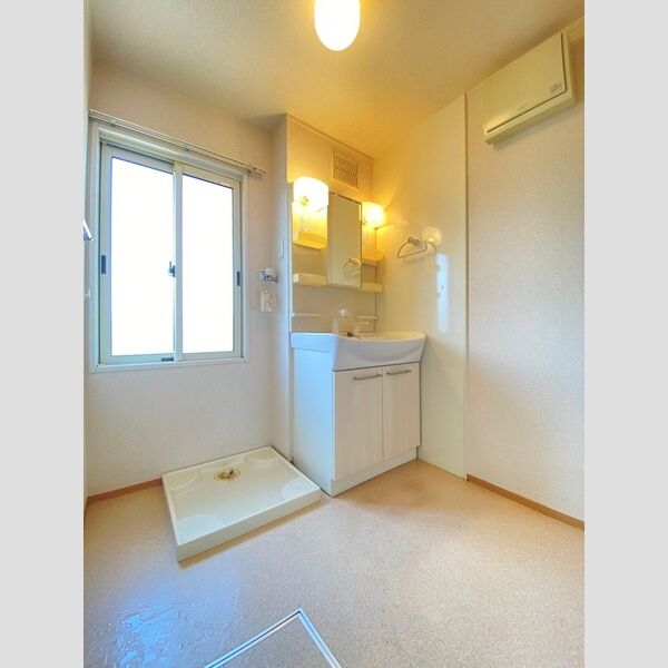 洗面所 (洗面室)