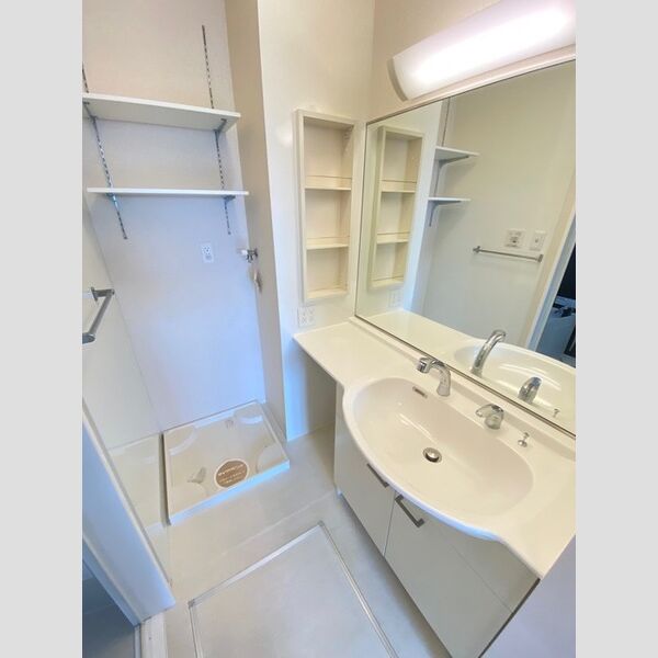 洗面所 (洗面室)