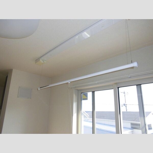 その他 (室内物干し)