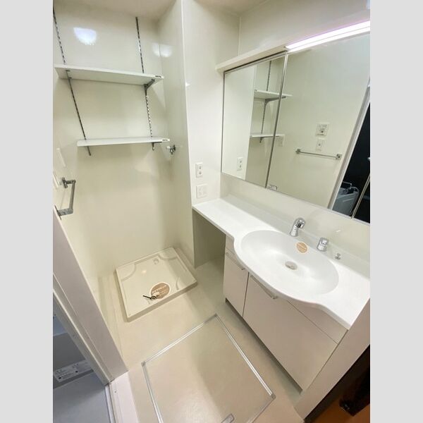 洗面所 (洗面室)