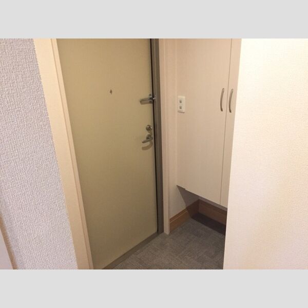 玄関 (玄関(ICカード錠、トールタイプシューズボックス))