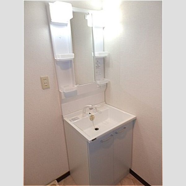 洗面所 (洗髪洗面化粧台)