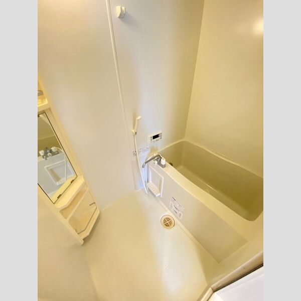 バス (浴室)