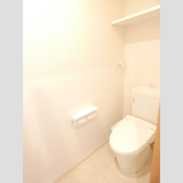 トイレ (温水洗浄暖房便座)