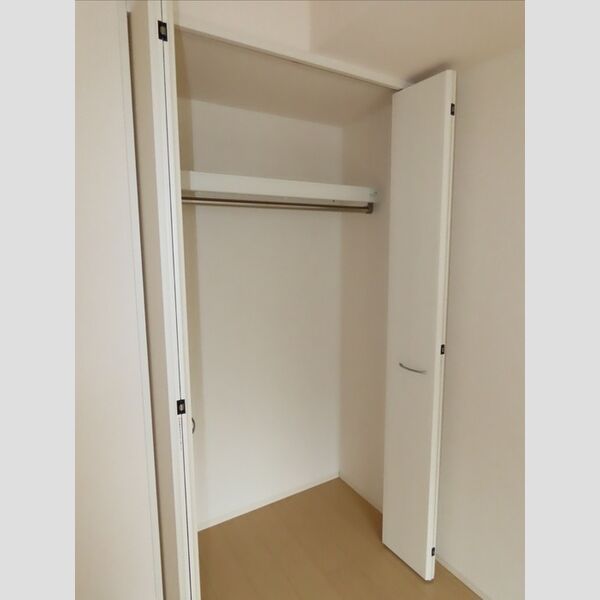 収納 (クローゼット)