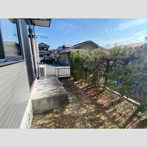 その他 (専用庭)