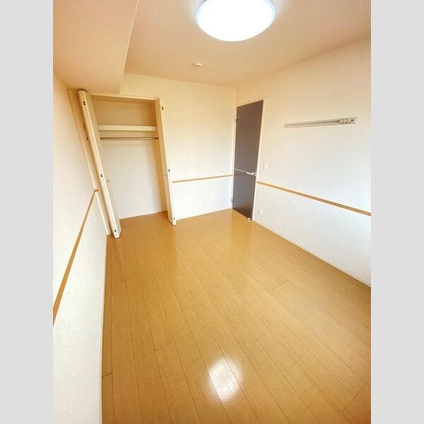 その他 (洋室6帖)